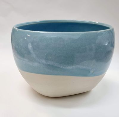 Baby blue Bowl Med | Janine Rees-Thomas