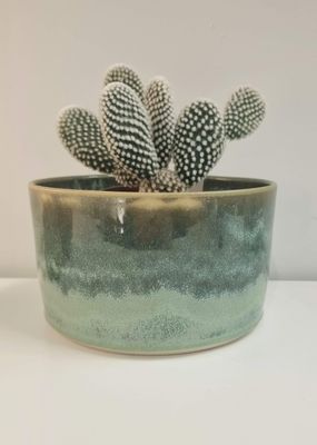 Seafoam planter | Janine Rees-Thomas