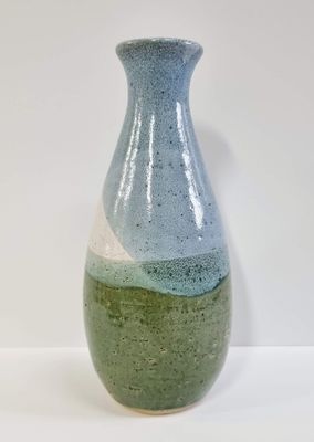 Grasslands Vase | Martin Hill