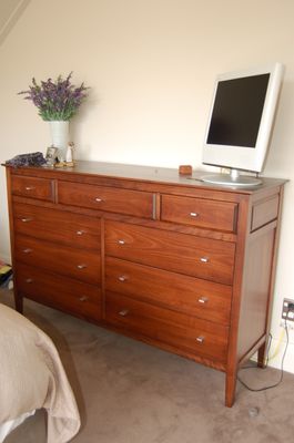 Chest of Drawers COD38