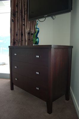 Chest of Drawers COD44