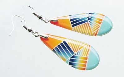 Abstract design resin tear drop earrings
