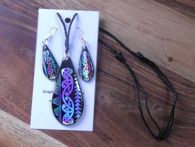 Holographic tear drop necklace and earrings