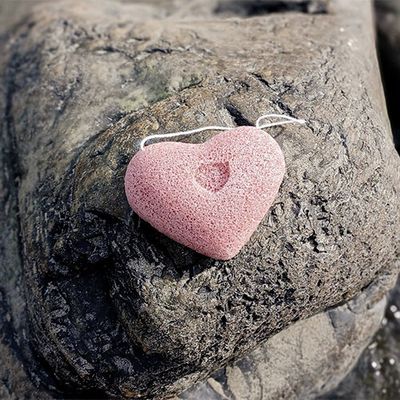 Goodgirl xo | Konjac Sponge with Red Clay | Heart Shape