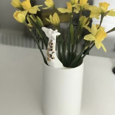 Rader Giraffe White &amp; Gold Vase