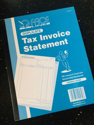 570 Tax Invoice Statement Book 100 leaves