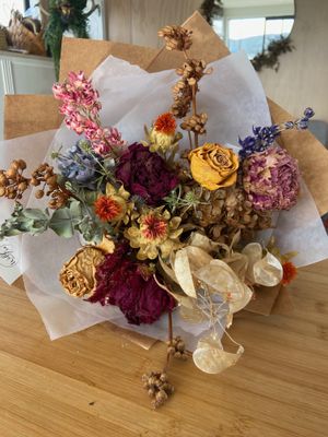 6-1. Dried Flower Bouquets - from