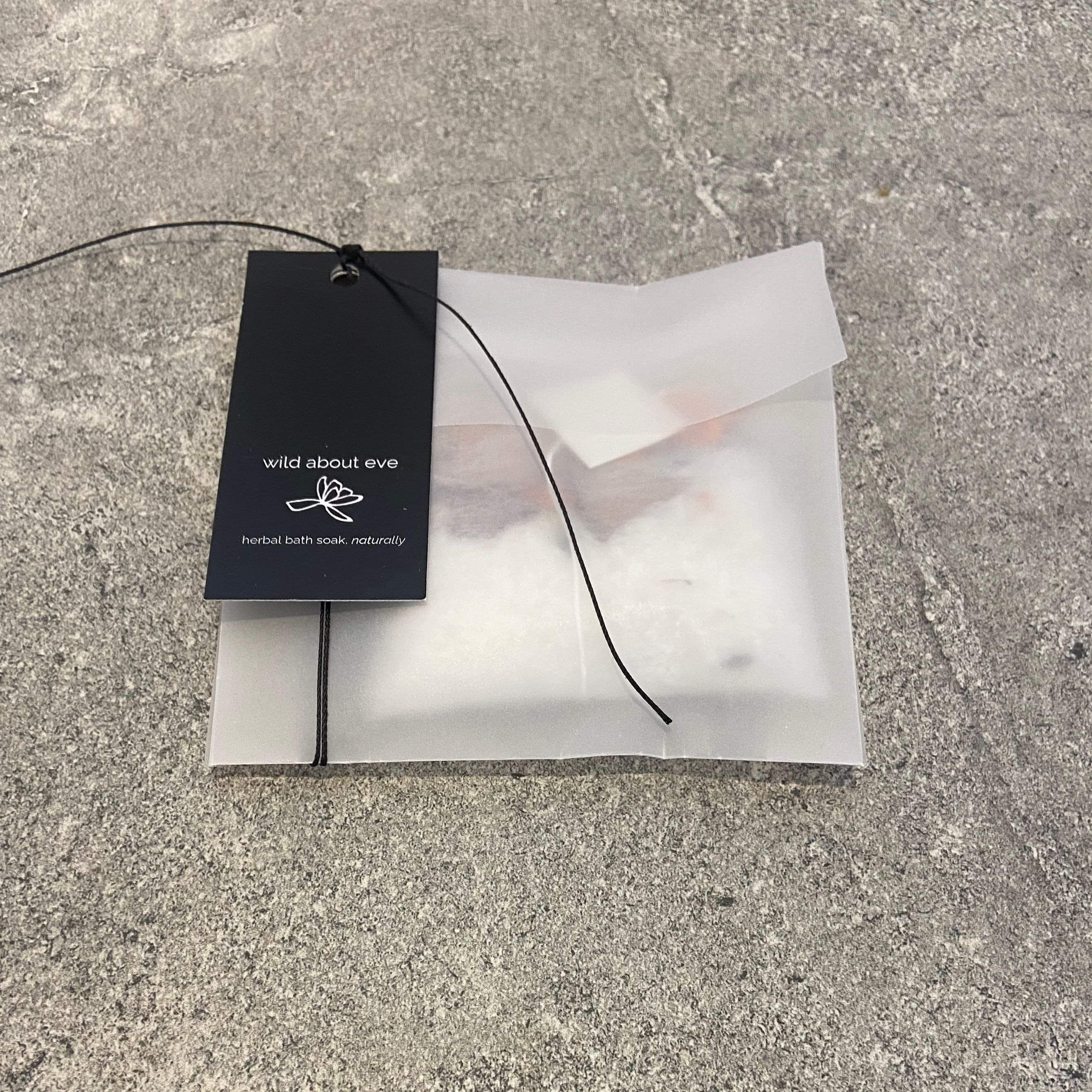 Bath Soak Luxury Gift Box by Wild About Eve Florist Raglan