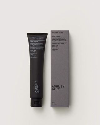 Ashley &amp; Co Soothe Tube - Parakeets &amp; Pearls