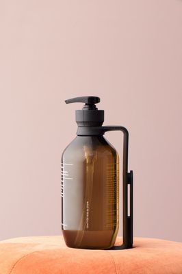 Ashley &amp; Co Hold Me Wall Holder