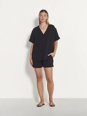 Juliette Hogan Sharp T - Black