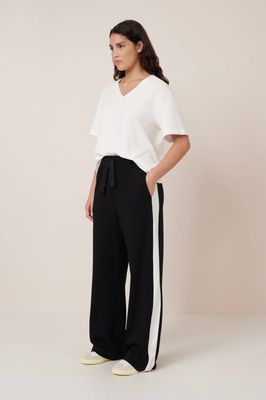 Kowtow Contrast Trackpant - Black