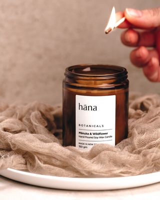 Manuka &amp; Wildflower Candle | Hana Botanicals