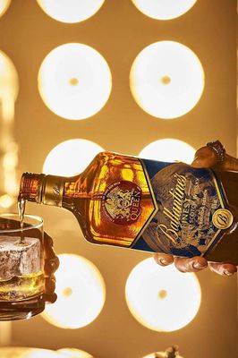 BALLANTINES FINEST QUEEN EDITION 700ML