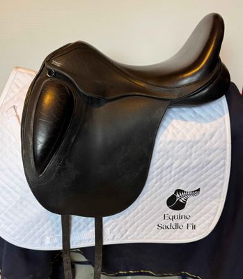 Secondhand Dressage NSC Elite Mono 17.5 W Black C Block