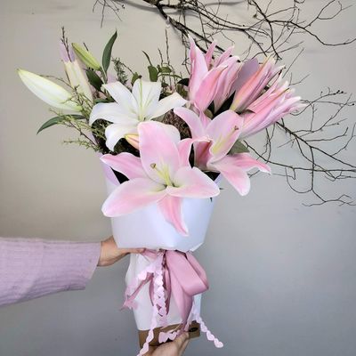 Simply Lilies