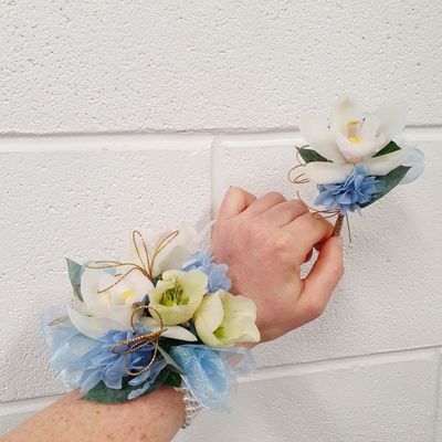 Fresh Floral Wristlet (and Buttonhole)