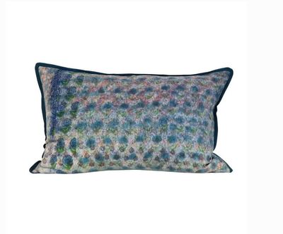 carmelian &amp; jasper feature cushion