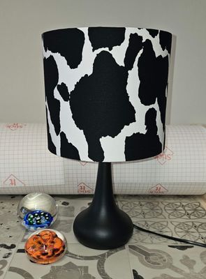 Rustic &amp; Cute: Black Table Lamp with Cow-Hide coloured Shade
