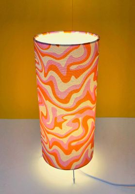Wavy Glow Tripod Table Lamp &ndash; 38cm of Funky Charm