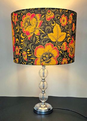 Decorative Table Lamp &ndash; Floral Shade with Glass-Look Sphere Base (48cm High)