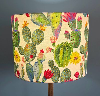 Cactus Bloom Lampshade &ndash; 40 cm x 32 cm
