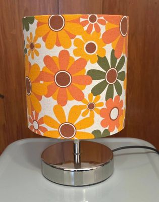 Retro Floral Table Lamp