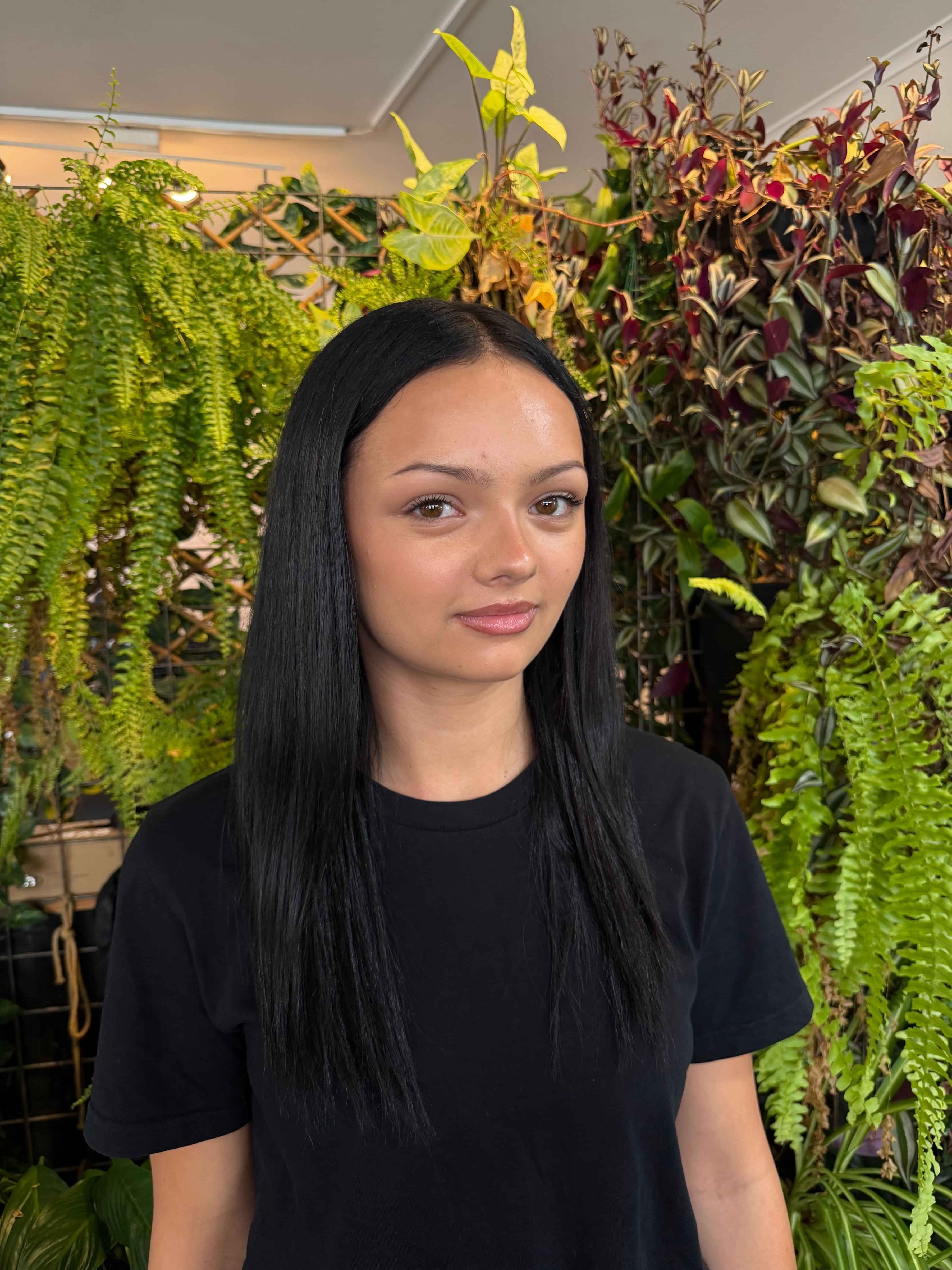 Sarah Glen Eden Hair stylist