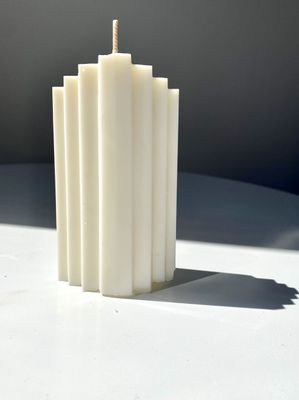 Luxury pillar candle