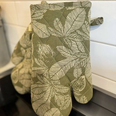 Raine &amp; Humble Oven Glove in Sage