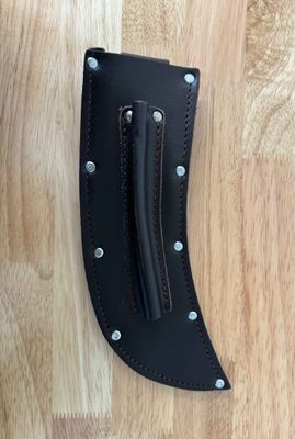 Xcel Leather Sheath Skinning