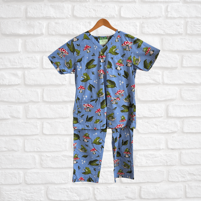 Dangerfield Froggy Friends Scrub Set