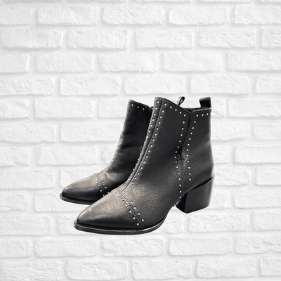 Mi Piaci Studded Boot