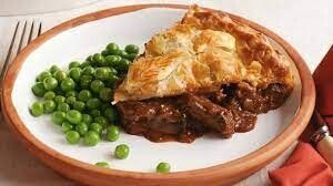 Small Mince Deep Dish pie Feeds 2 easy