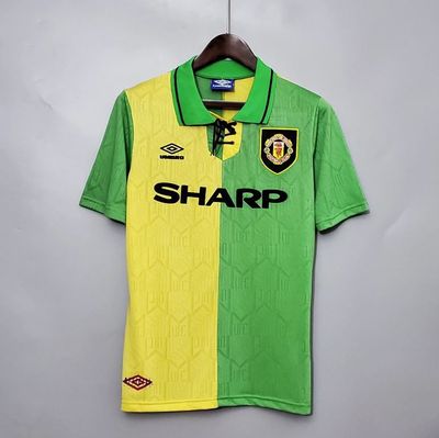 1993-1994- Man United 3rd Shirt &#039;7 CANTONA&#039;