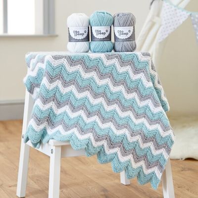West Yorkshire Spinners Bo Peep &quot;Zig Zag&quot; Knitted Blanket Kit
