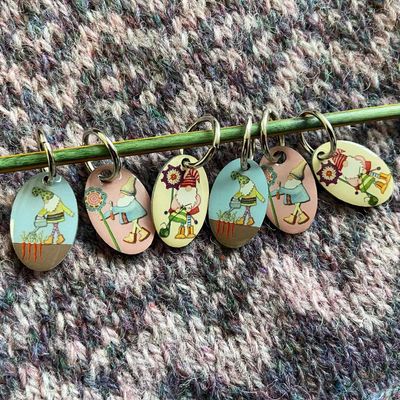 Emma Ball &quot;Crafting Gnomes&quot; Stitch Markers Set