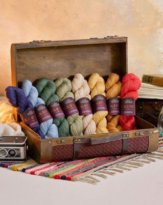 Solstice - 4ply, 70% Falkland Wool, 20% Lyocell,10% Cashmere