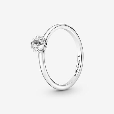 Sparkling Star Solitaire Ring