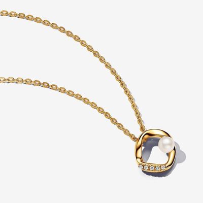 Organically Shaped Pav&eacute; Circle &amp; Treated Freshwater Cultured Pearl Collier Necklace Gold Plated