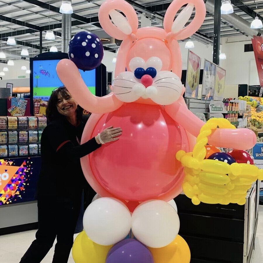 Life Size Balloon Characters | Balloon Characters Tauranga