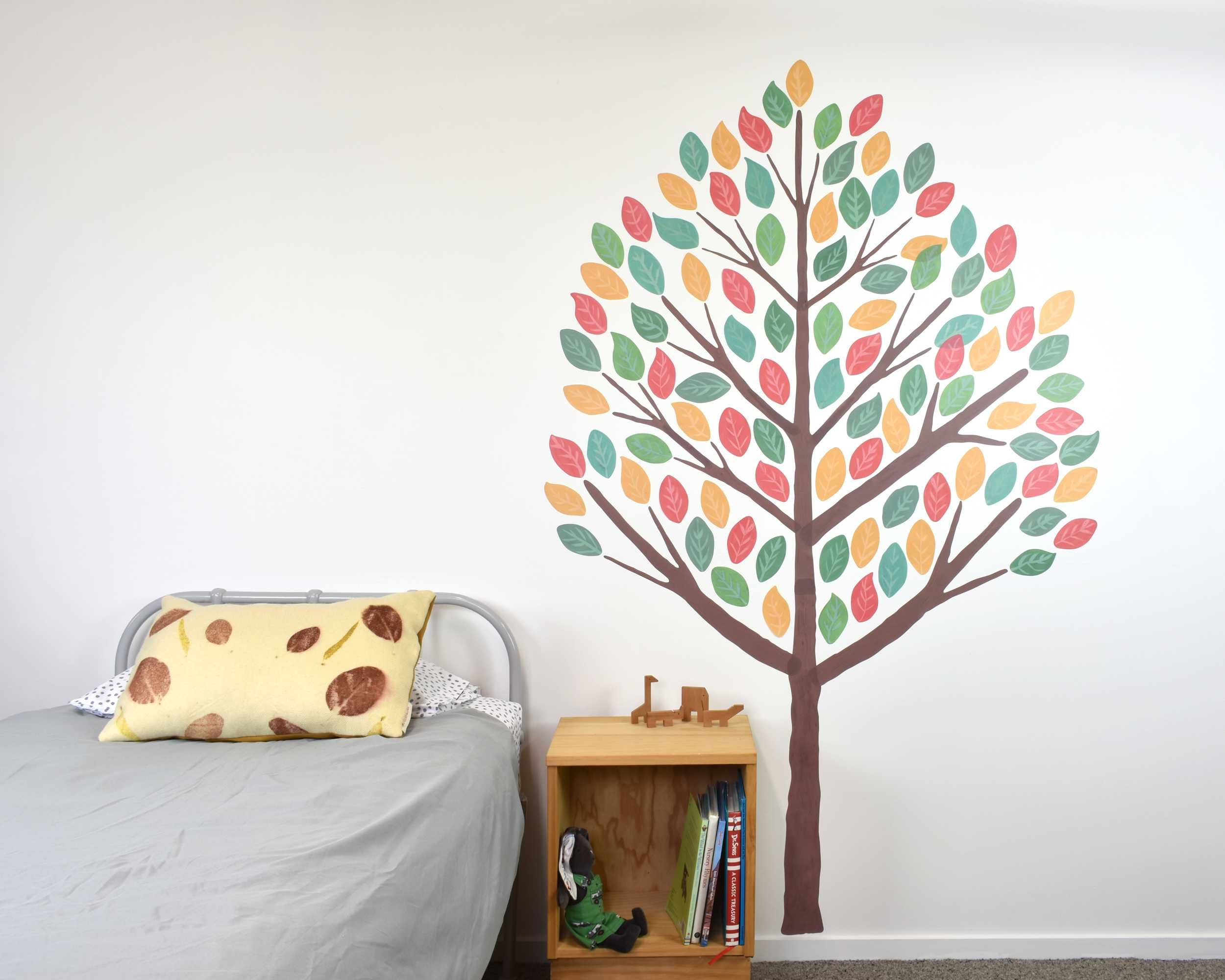 Interactive tree wall decal