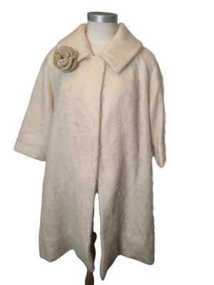Cream Vintage Mohair hand craft coat: (NZ size 12 -14)