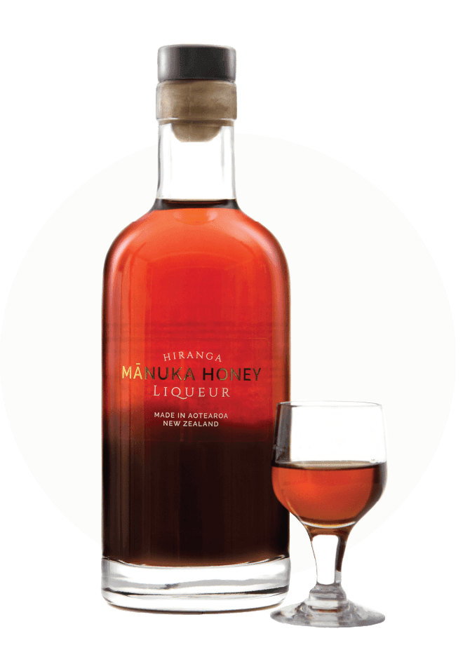 Hiranga Mānuka Honey Liqueur Bottle and glass
