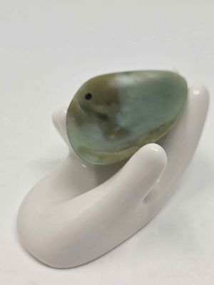 Blue Inanga Pounamu Pipi Shell Pendant