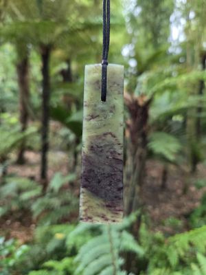 Totoweka Pounamu Toki Pendant