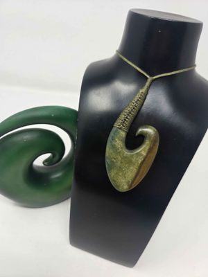 Raukaraka Pounamu Matau Pendant