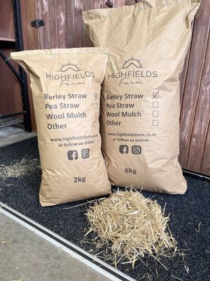 Highfields Barley Straw - Paper Bag