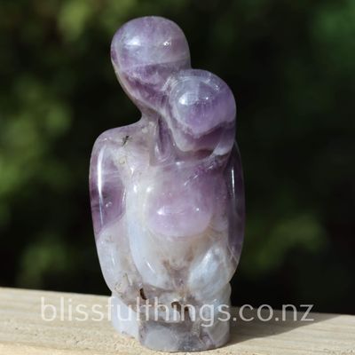 Amethyst Couple Carving