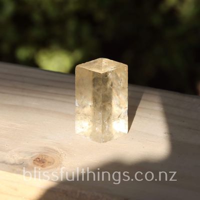 Honey Calcite Rhomb Cube (Iceland Spar)